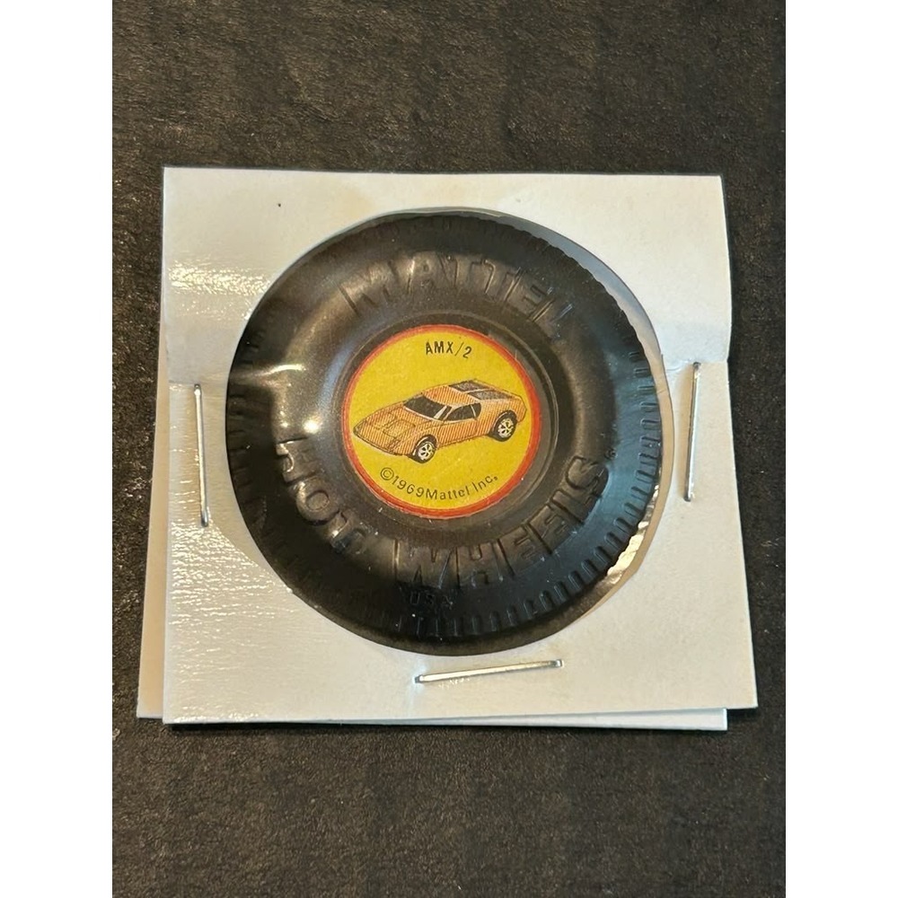 AMX / 2    AMX/II   Plastic  button badge ‎  Hot Wheels REDLINE